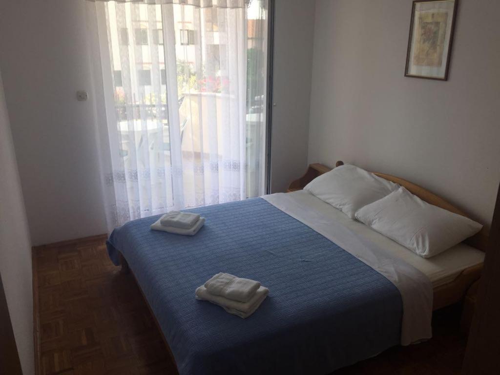 Apartmani Ana Malinska Kültér fotó