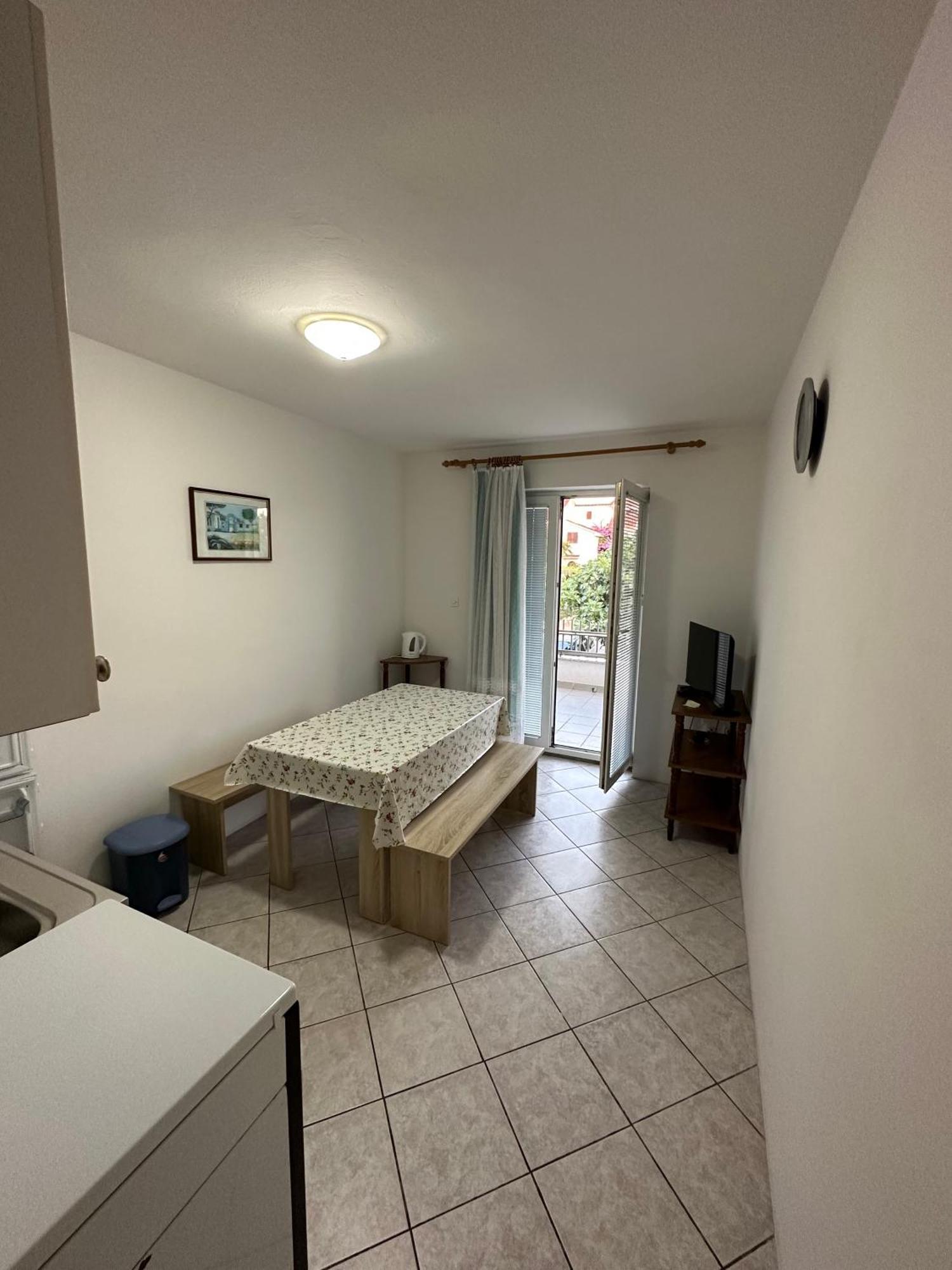 Apartmani Ana Malinska Kültér fotó