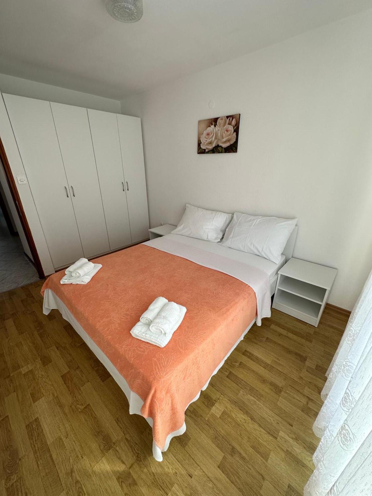Apartmani Ana Malinska Kültér fotó